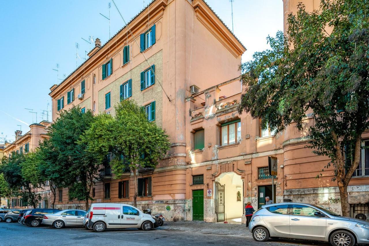 Vatican Caracciolo Rzym Zewnętrze zdjęcie